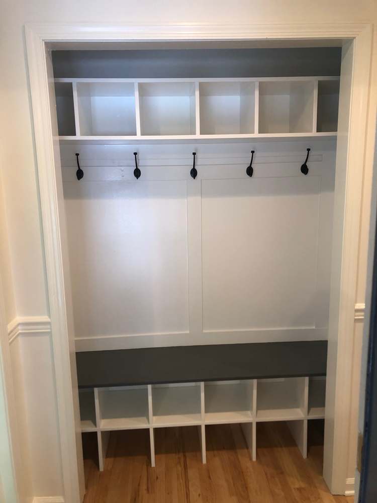 Mudroom bench 4, Doyle Renovations project